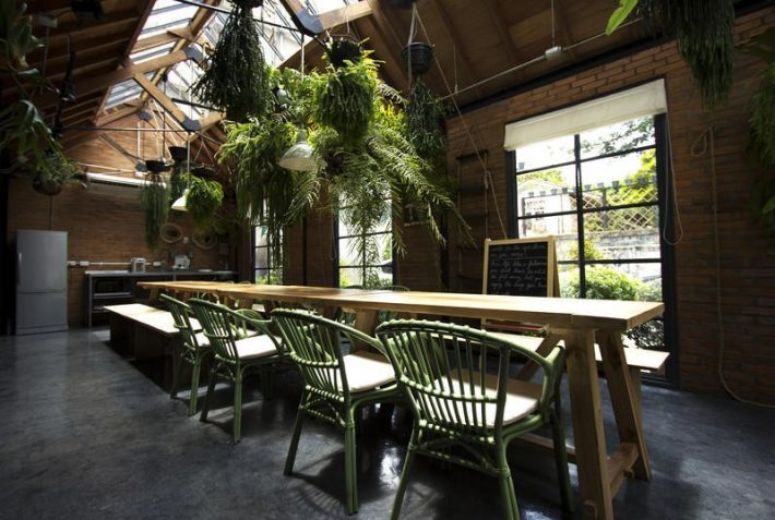 hostelworld-com2_-800x537