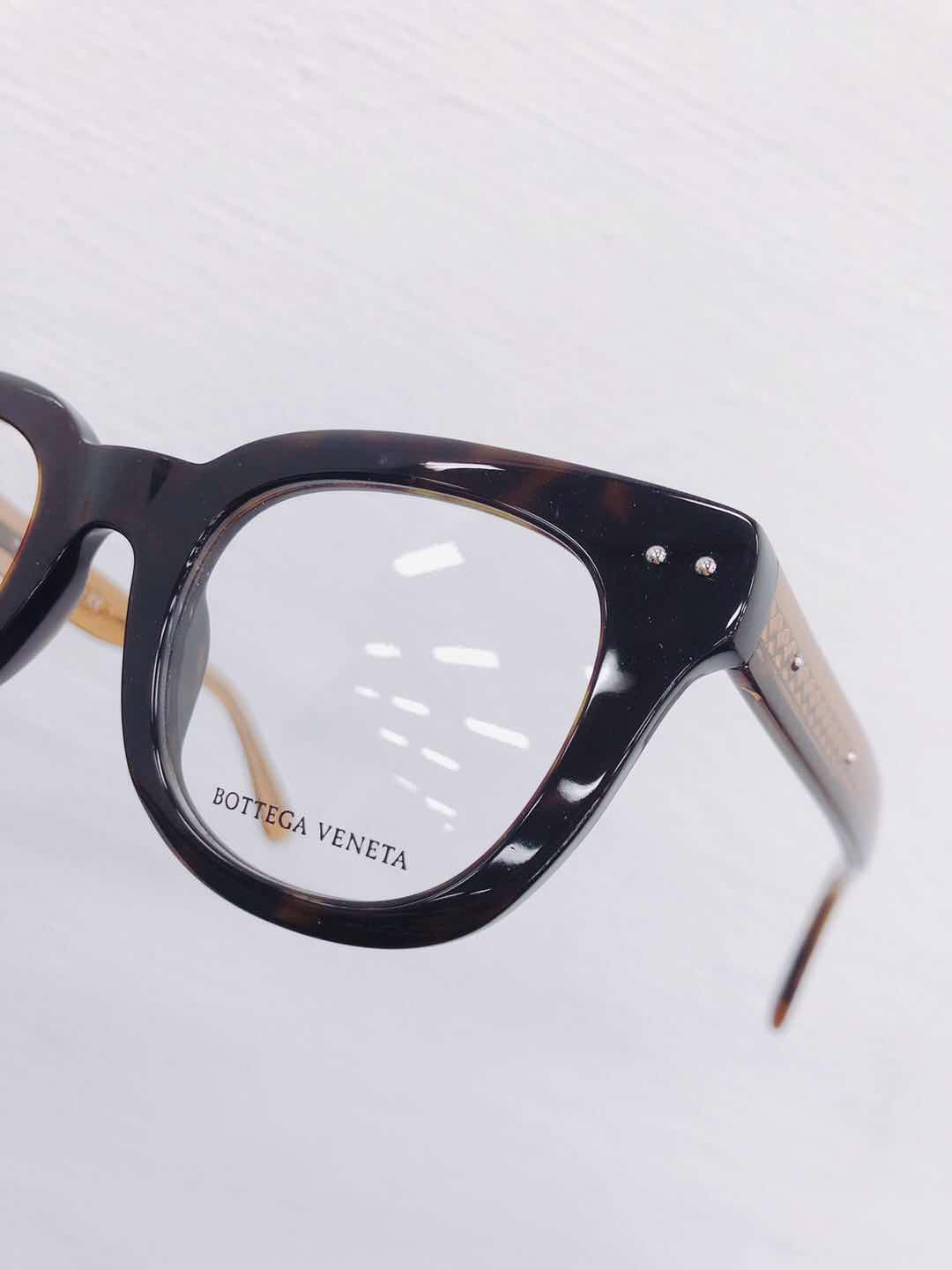 GUCCI, BV, 阿玛尼，巴宝莉，迪奥，PRADA，COACH等名牌眼镜迎来仓库大促，最低只要20新！ - 🇸🇬新加坡省钱皇后-皇后情报局