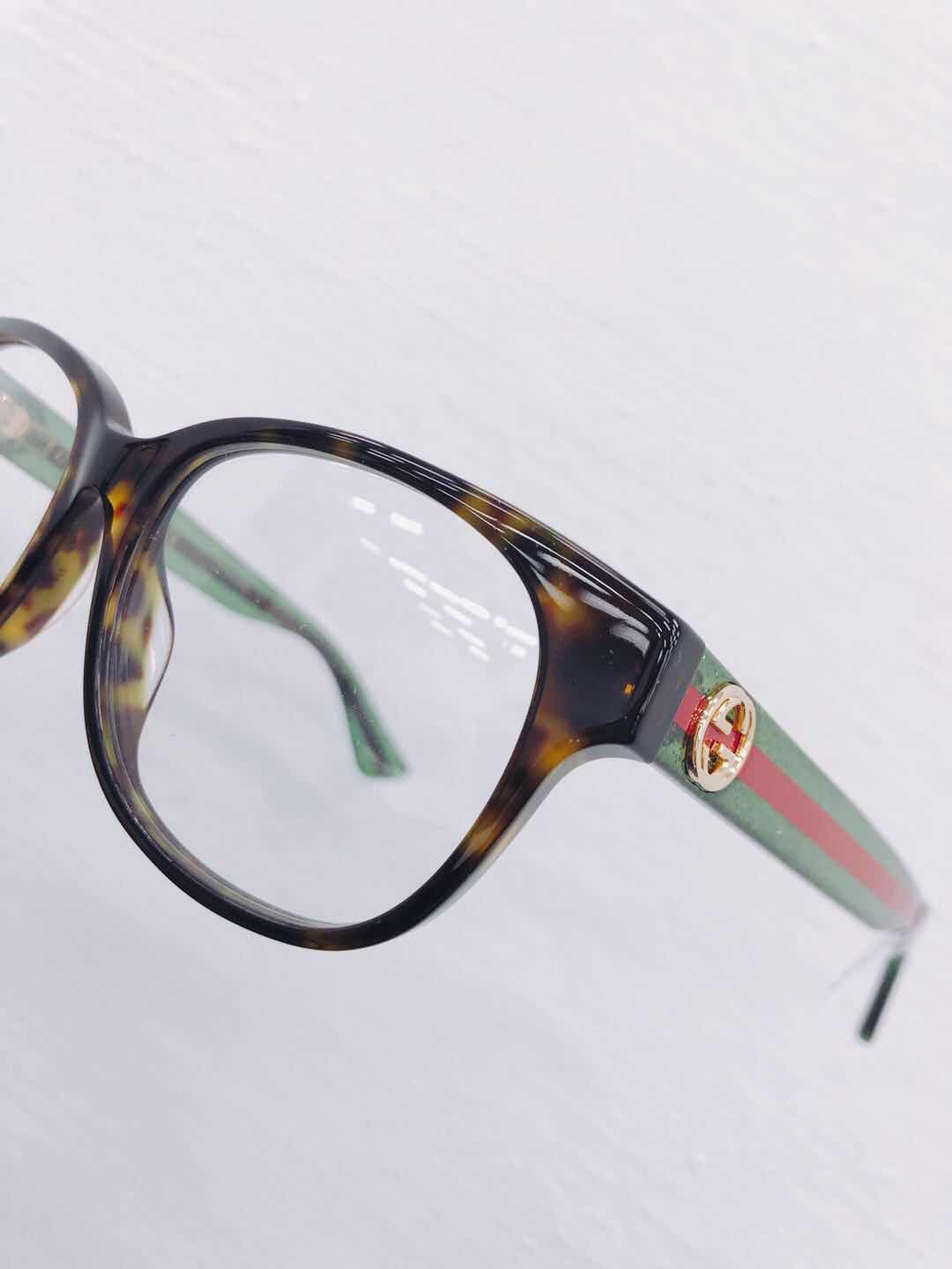 GUCCI, BV, 阿玛尼，巴宝莉，迪奥，PRADA，COACH等名牌眼镜迎来仓库大促，最低只要20新！ - 🇸🇬新加坡省钱皇后-皇后情报局